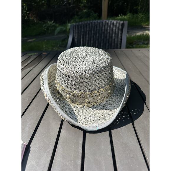 Vtg Eric Javits Light Gray Gold Trim And Pearls Classic Handwoven Fedora Hat - Picture 1 of 9